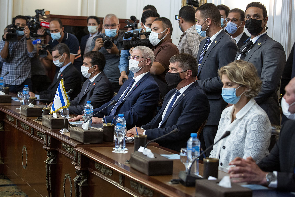 凯里高中女生读什么中专学校好？ - 专业选择、学校推荐及就业前景