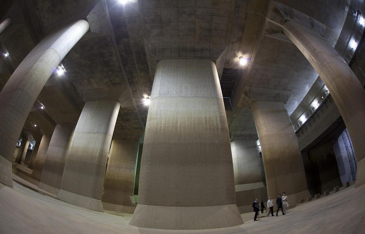 降低论文查重率：施工期对道路交通的影响研究