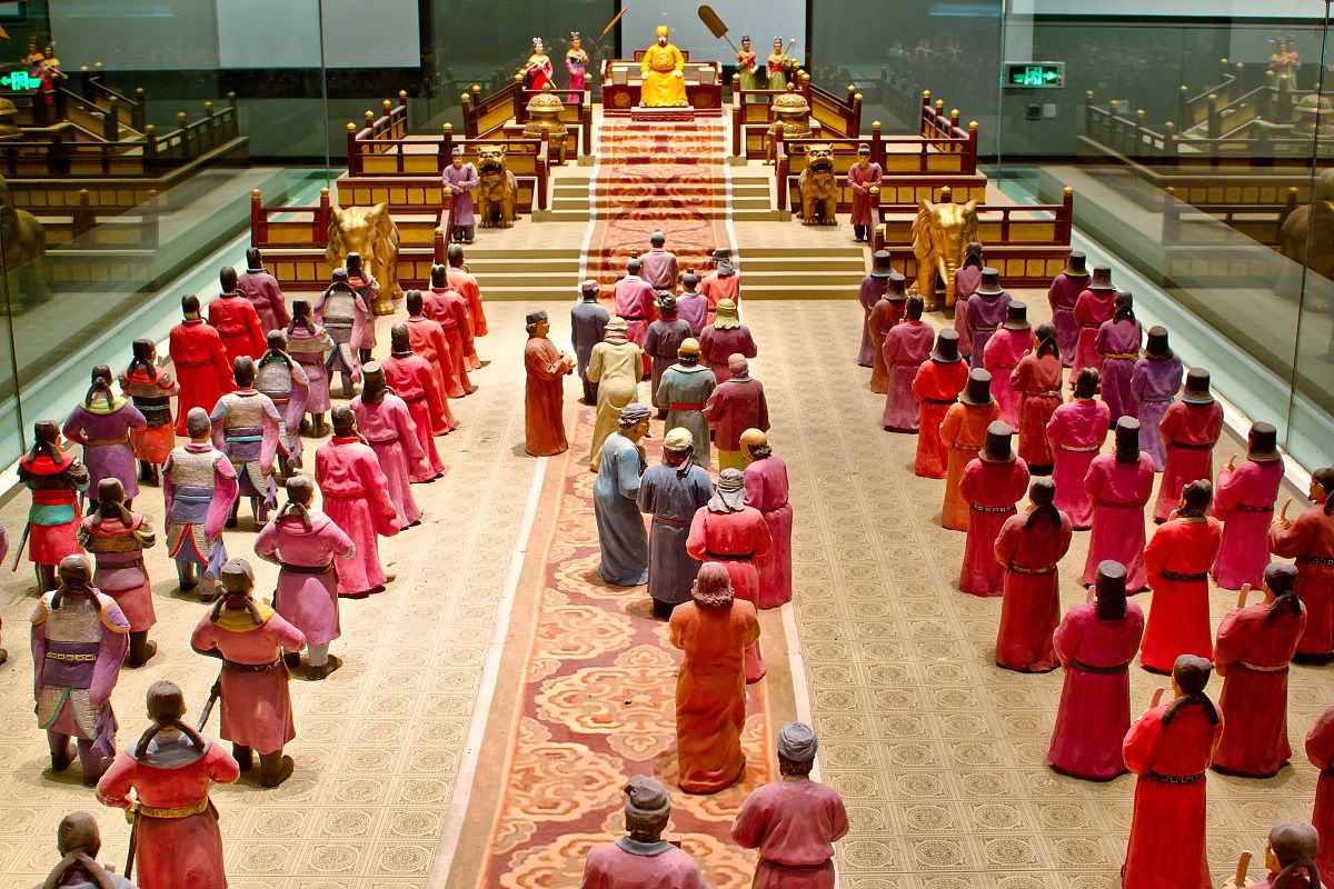 《周礼》中的礼物交换：冠礼、朝贡、婚嫁、藏书、捐赠