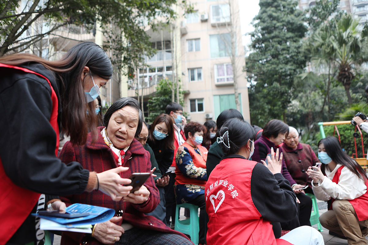 重庆文理学院2019年学生暑期'三下乡'社会实践活动快报（第九期）