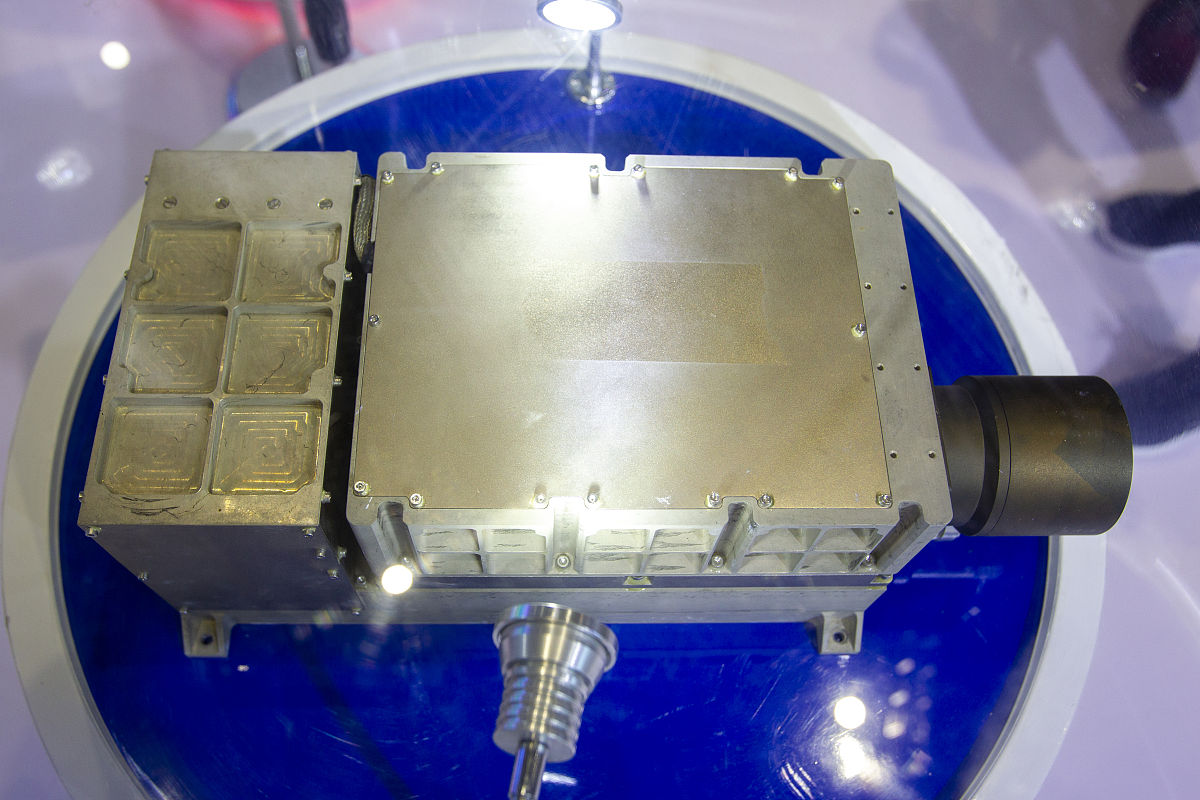 高功率2μm激光器：紧凑结构、近室温工作，满足应用需求