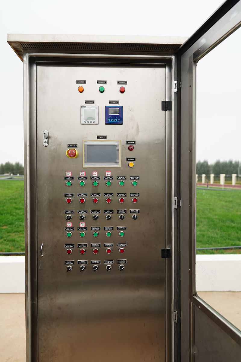 基于PLC的小型牛舍喂食自动控制系统设计的选题背景