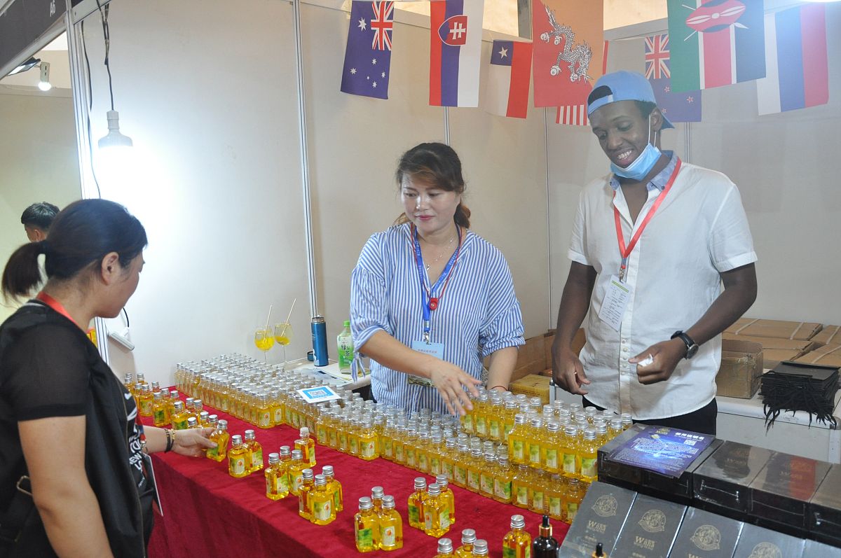 四川省工业贸易学校产品质量监督检验专业 - 培养质量管理人才