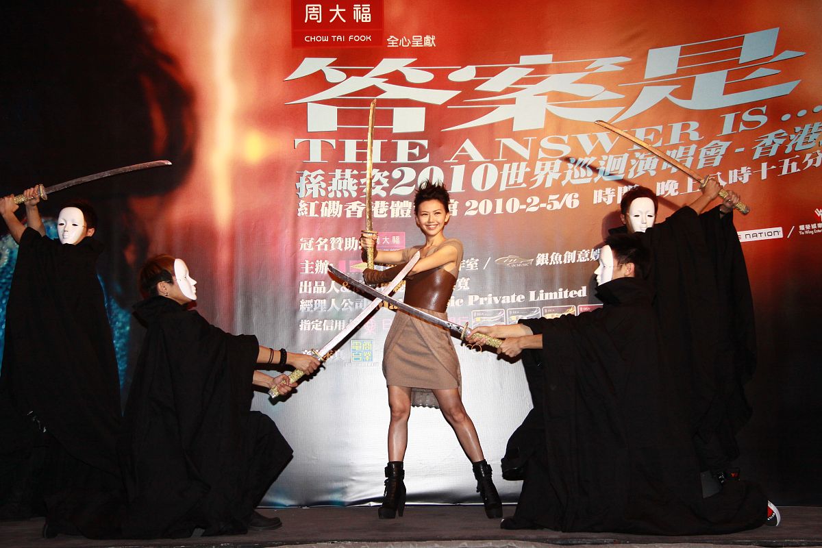 2009年11月18日,香港,"答案是…孙燕姿2010世界巡回演唱会"香港站记者