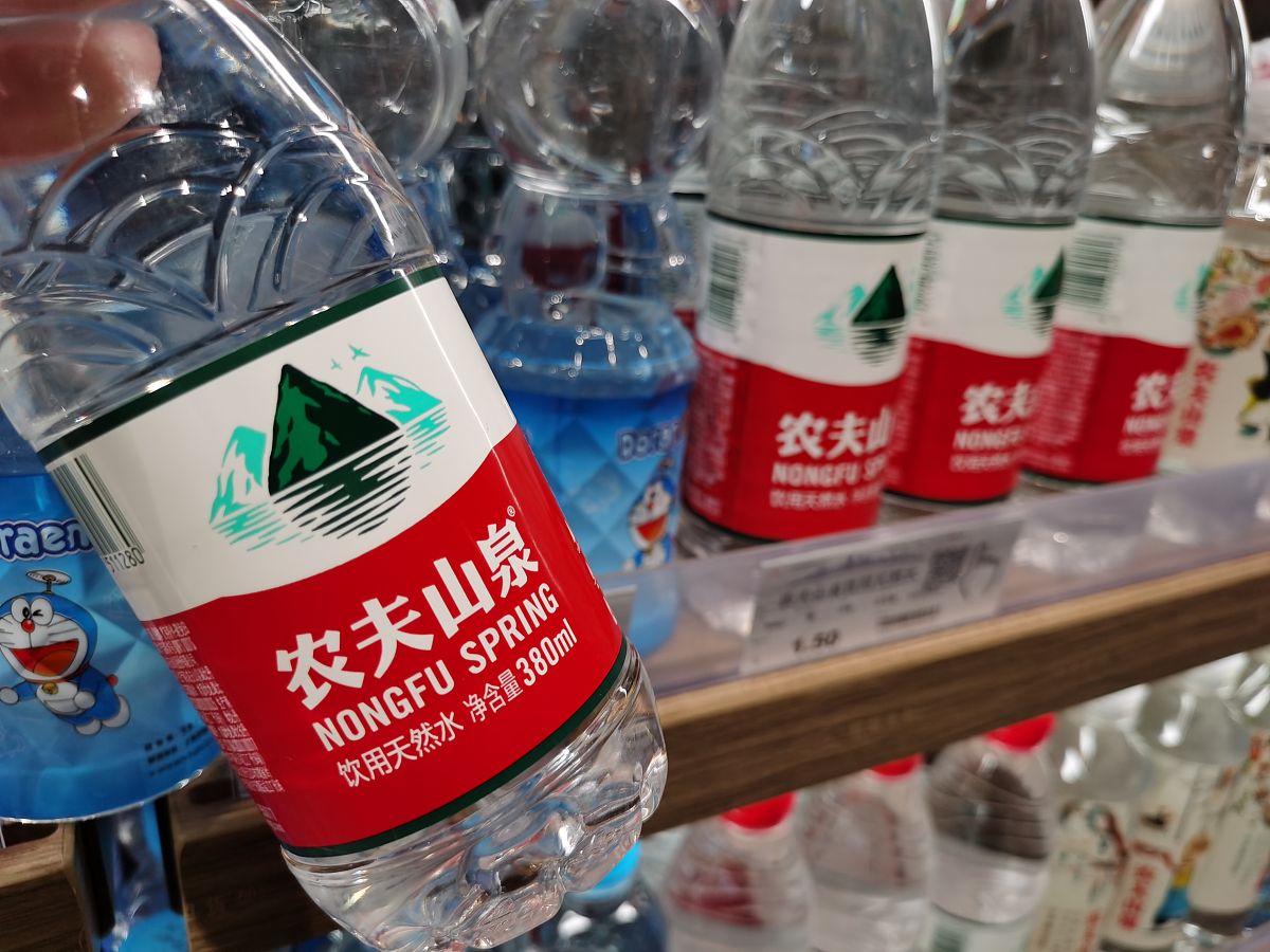 第3章 农夫山泉市场推广分析 论文片段31 市场推广的重要性32 农夫山泉的市场推广策略