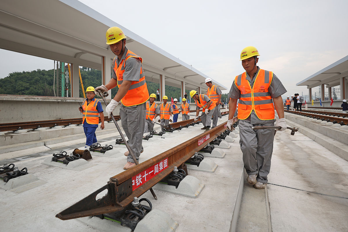 参加中车集团车间的实习心得