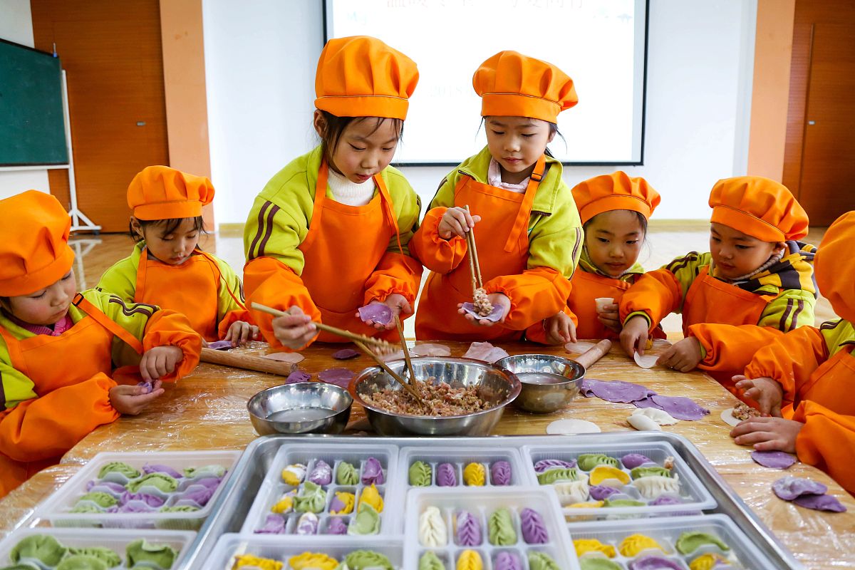 幼儿园传统美食文化教育实施措施：寓教于乐，传承美味