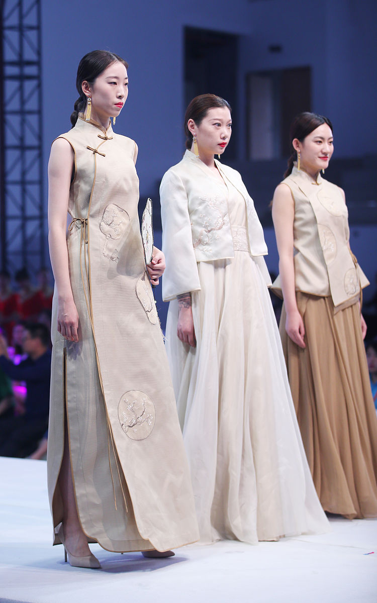 没有画画基础可以学服装设计专业吗？