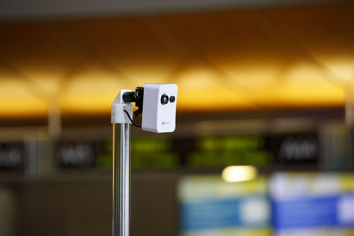 基于YOLOv8的养猪巡视机器人视觉系统设计研究方法要分4点回答每点必须200字