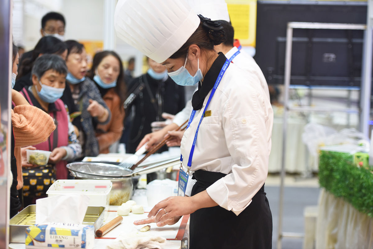 漳州科技职业学院食品加工技术西点饮品制作应用与管理方向专业优势怎么样发展前景好不好呢