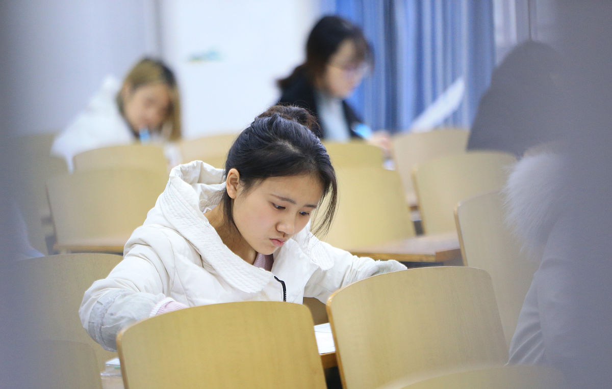 南华大学医学院高考没考好还能读大学吗