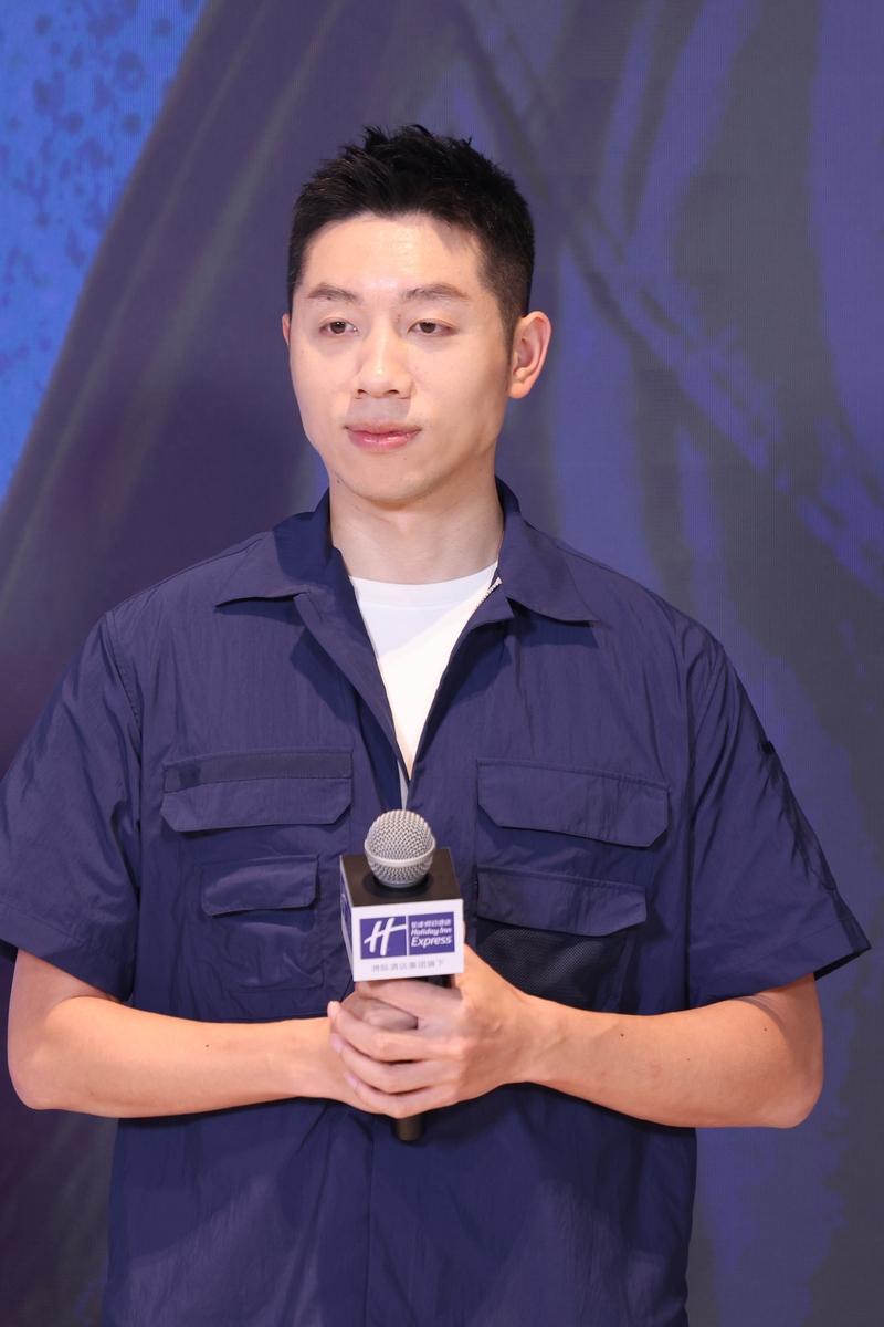 许昕重返世界第一，背后付出了多少汗水与努力？