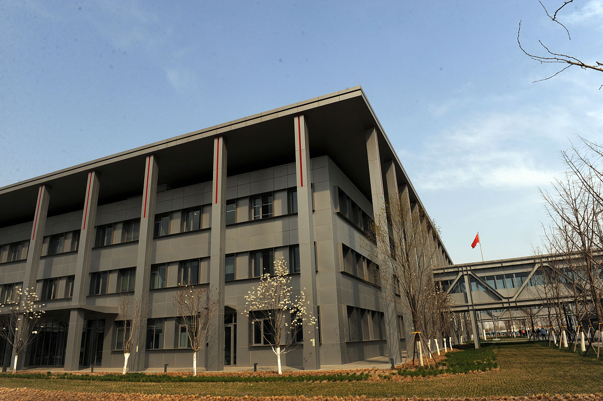 山东工艺美术学院附属中等美术学校招生简章