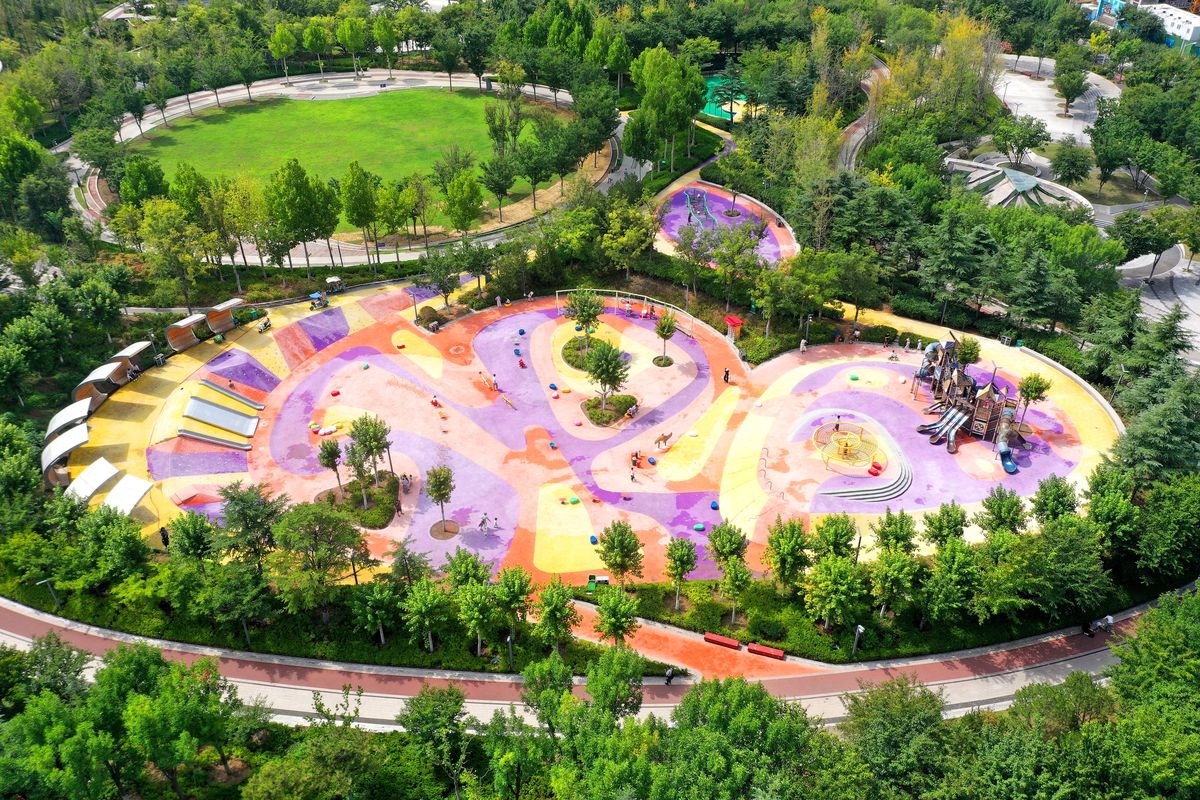 北方开儿童乐园赚钱吗？选址、设施、安全、营销这样做！