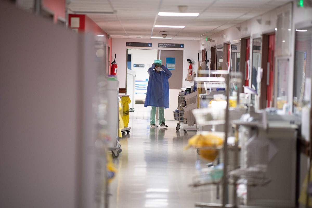 优化急性心肌梗死患者转运：院前急救护理路径的应用
