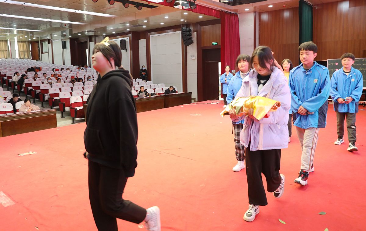 威海市职业中等专业学校中餐烹饪与营养膳食/烹调工艺与营养专业怎么样？