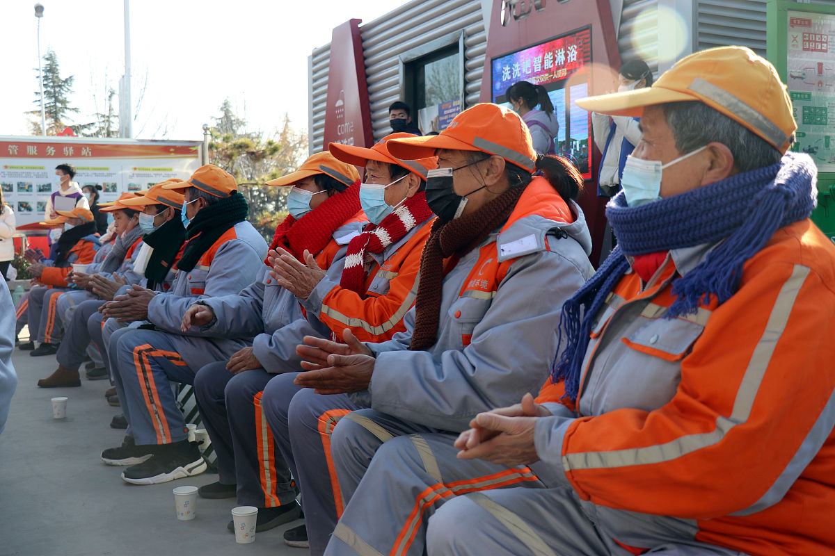 重庆江南职业学校2022年招生专业介绍：机电、计算机、经济管理、文化艺术