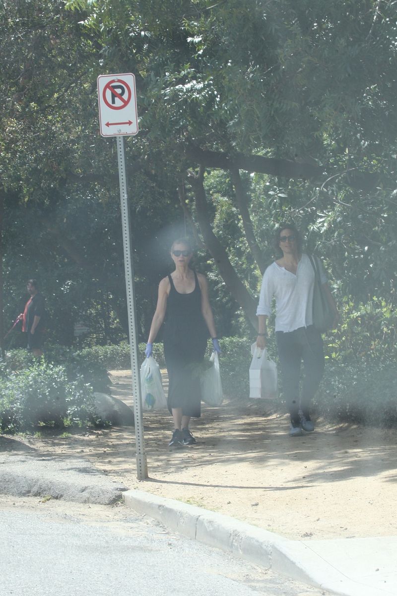 sql 以给定优先级顺序返回结果