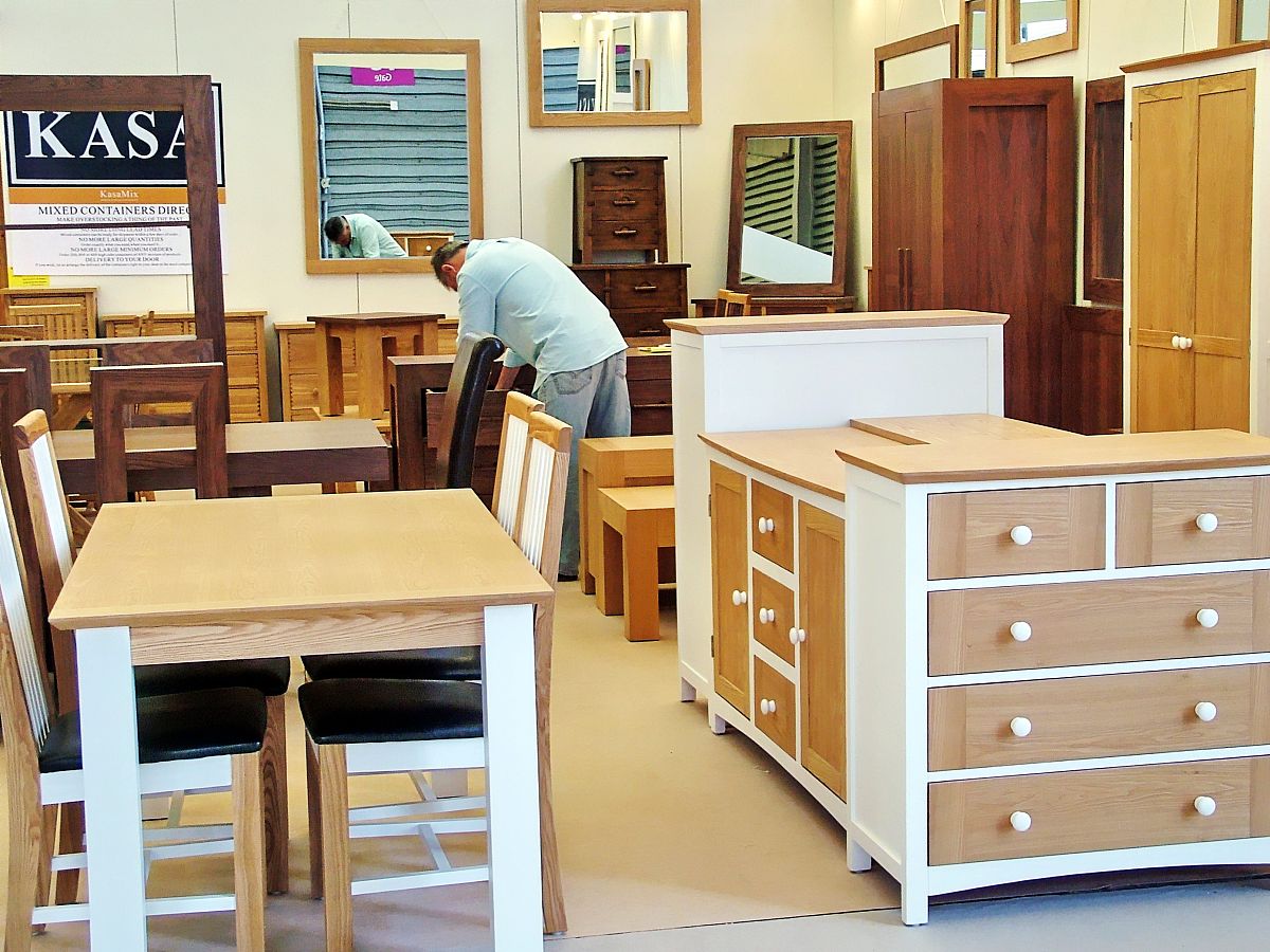 我是一名大一的学生800字关于我的房间的英文讲稿难度在英语四级考试范围内