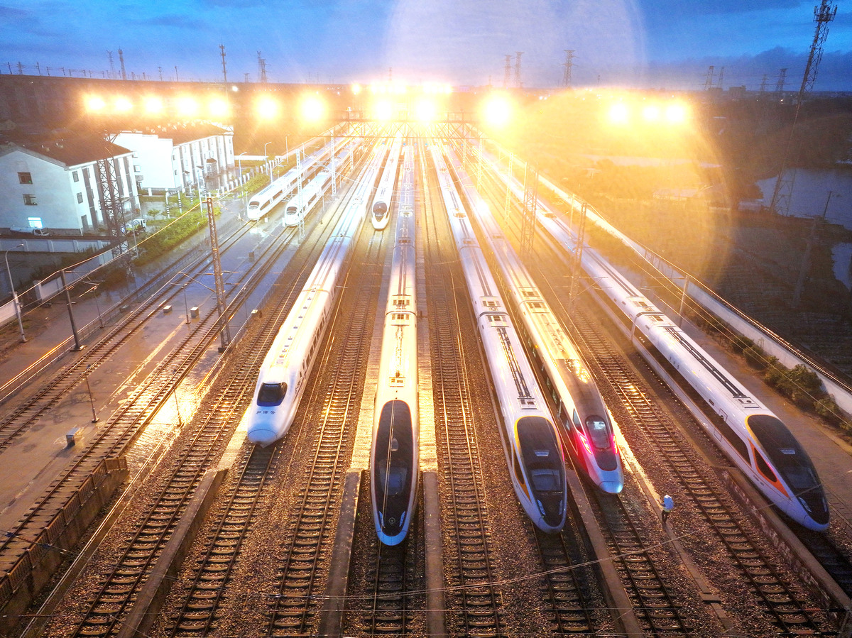 中国铁路行业发展趋势：高速化、智能化、绿色化