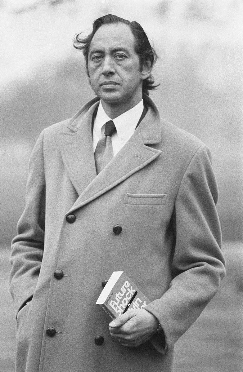 《第三次浪潮》作者