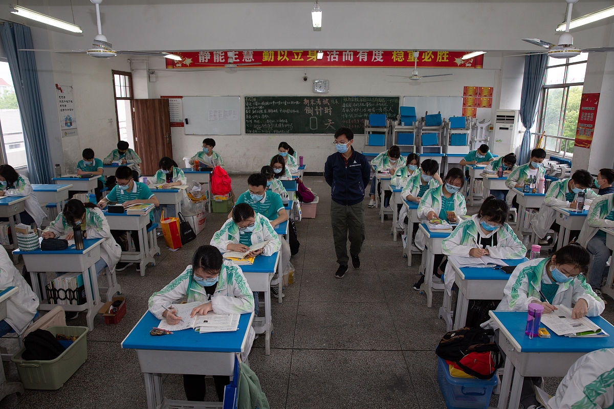 寿县科技学校是什么办层次