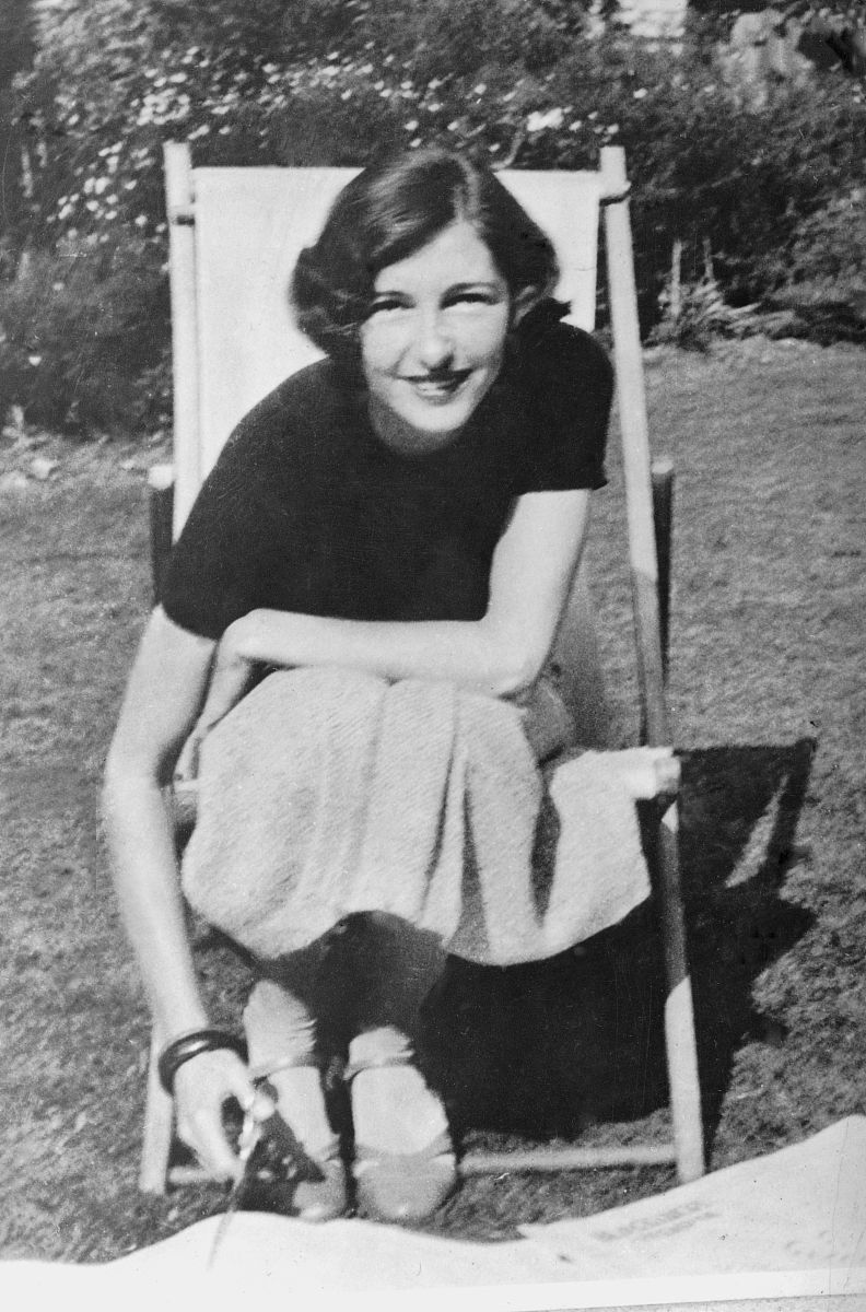 150万字以内！男性视角穿越间谍小说推荐