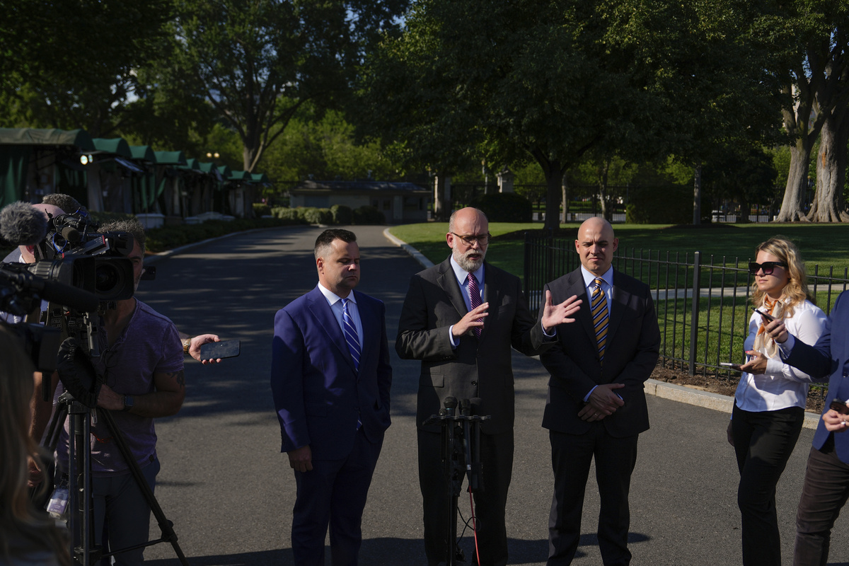 Who Directly Elects the President of the United States?