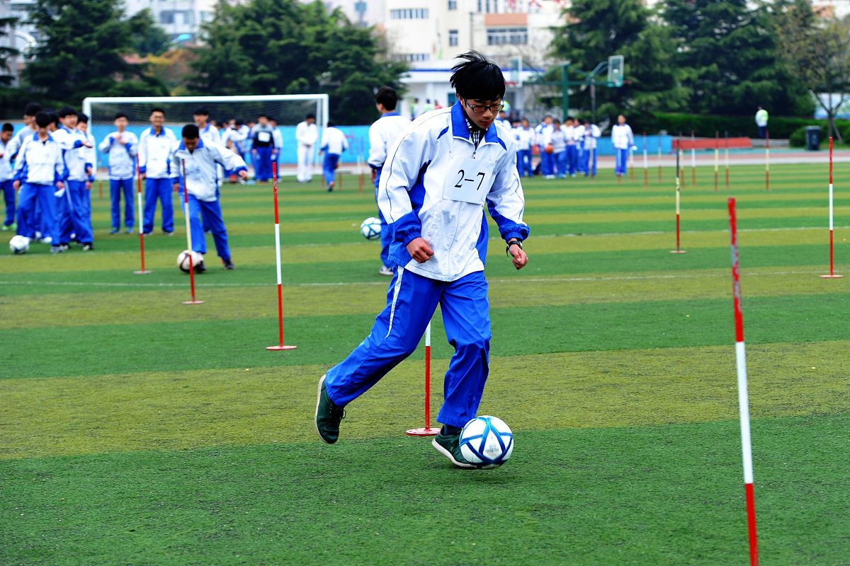 蒲江县职业中专学校2021年招生专业：机电、建筑、商贸、旅游、信息技术等