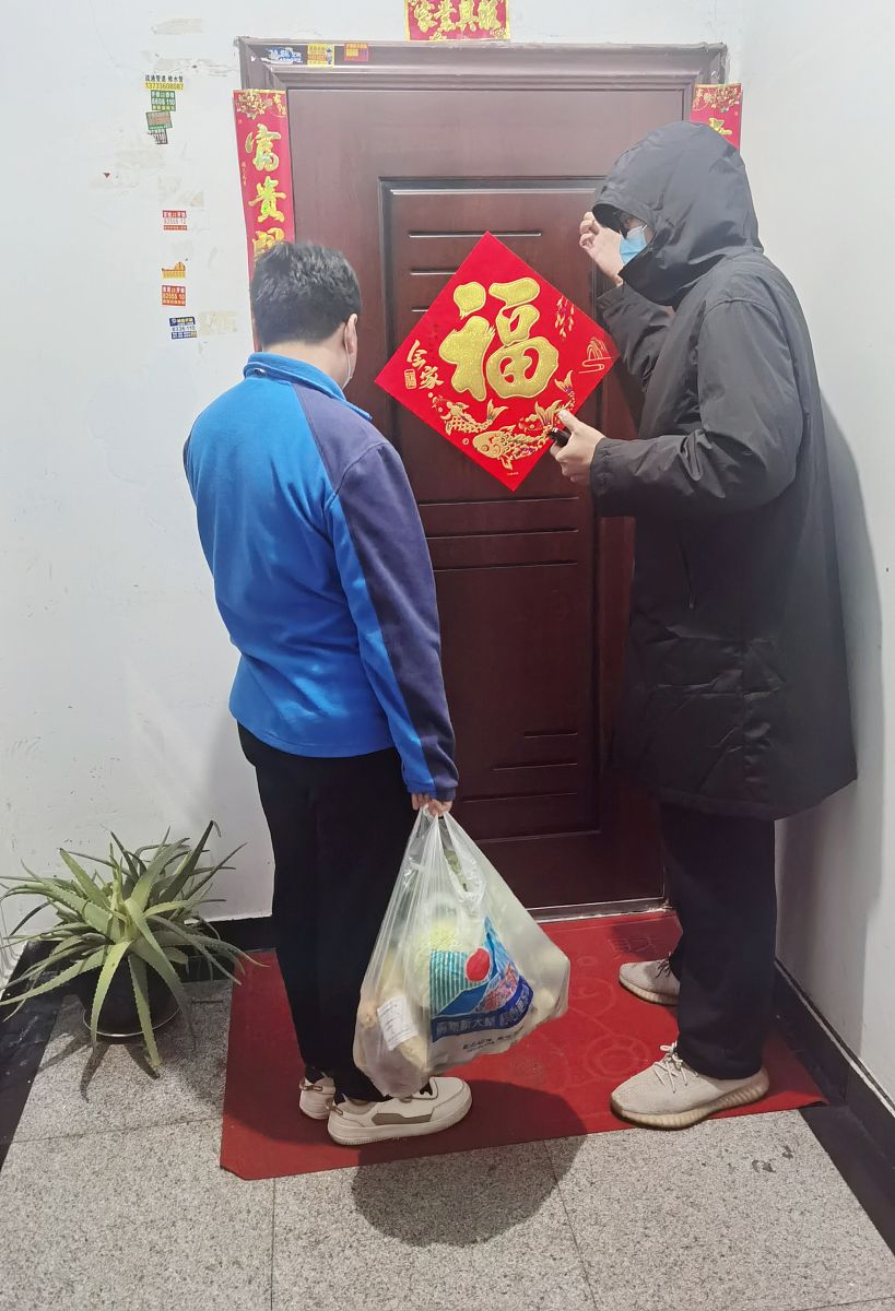 2022年1月10日,腊八节,河南省禹州市政府出资采购的"爱心蔬菜包",及时