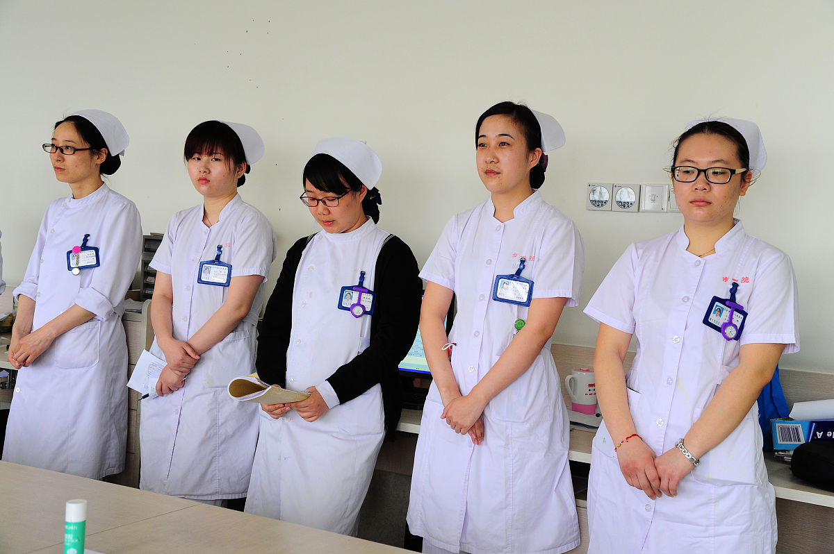 贵阳卫生学校助产专业：课程设置与发展方向