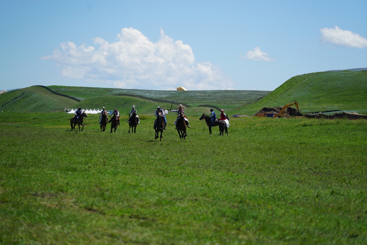 民谣：山的那边，绿色的草原
