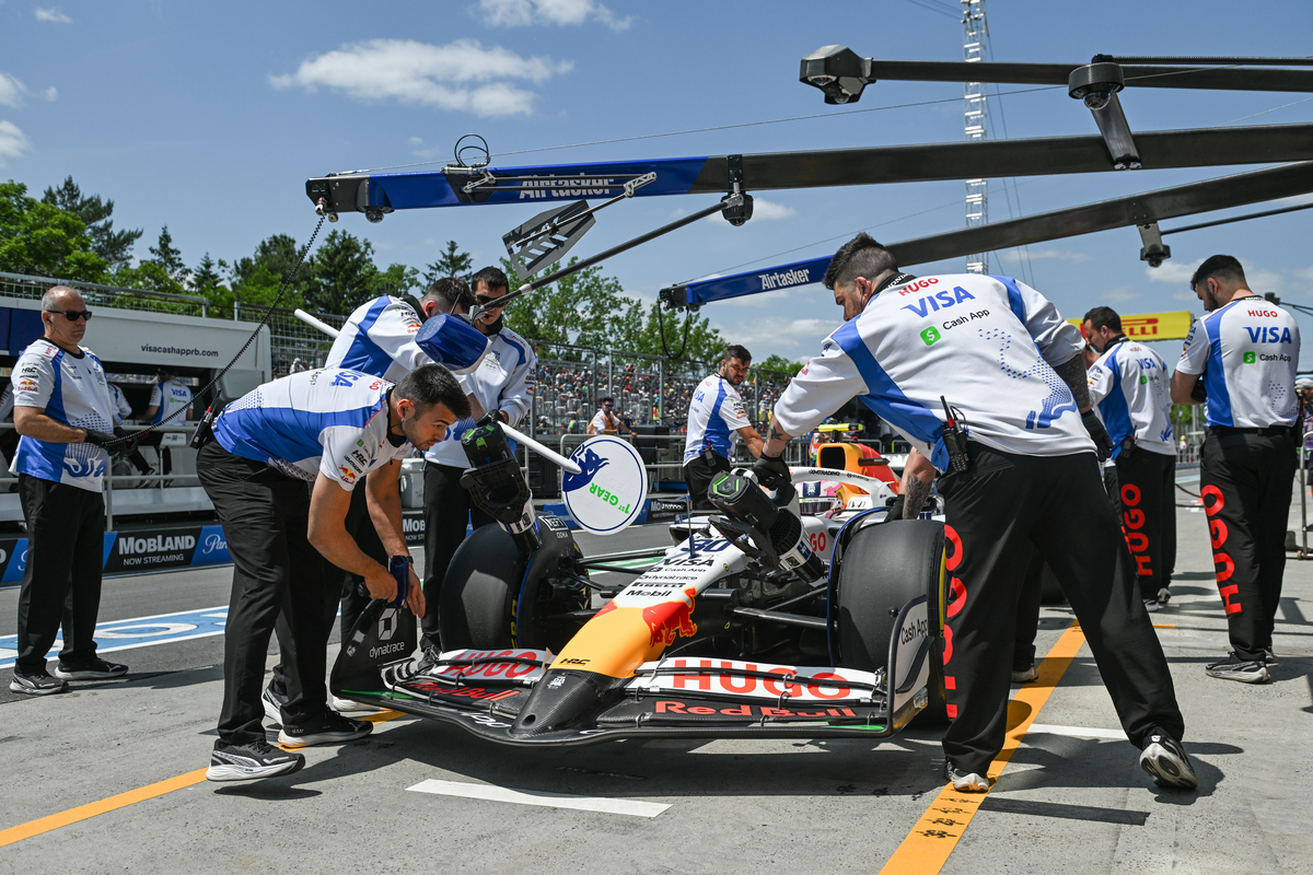 开卡丁车的宣传