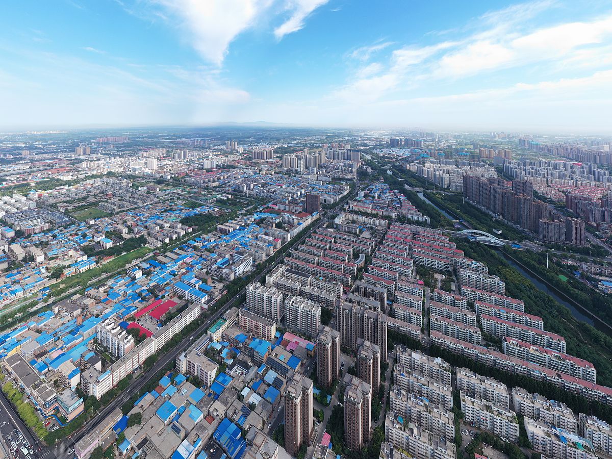 探秘中国经济金字塔：平原-沿海-珠三角城市群崛起
