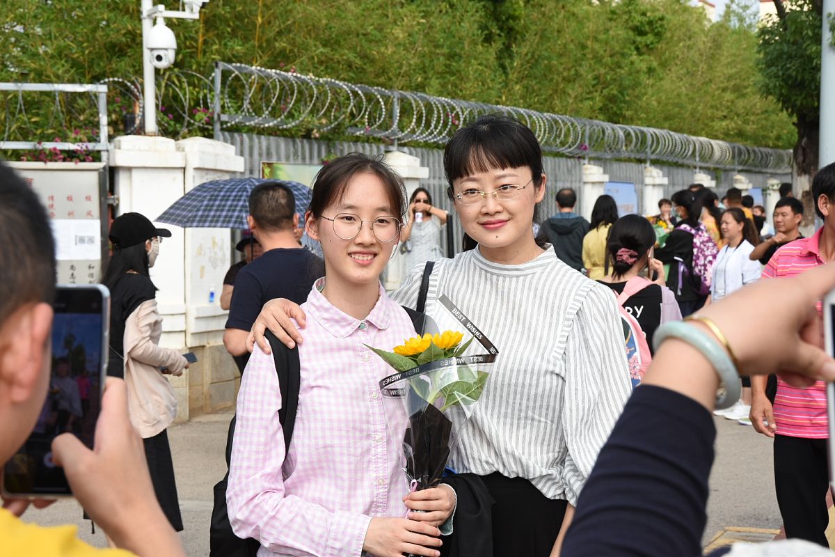 2021年女生初中毕业读成都幼师学校怎么样