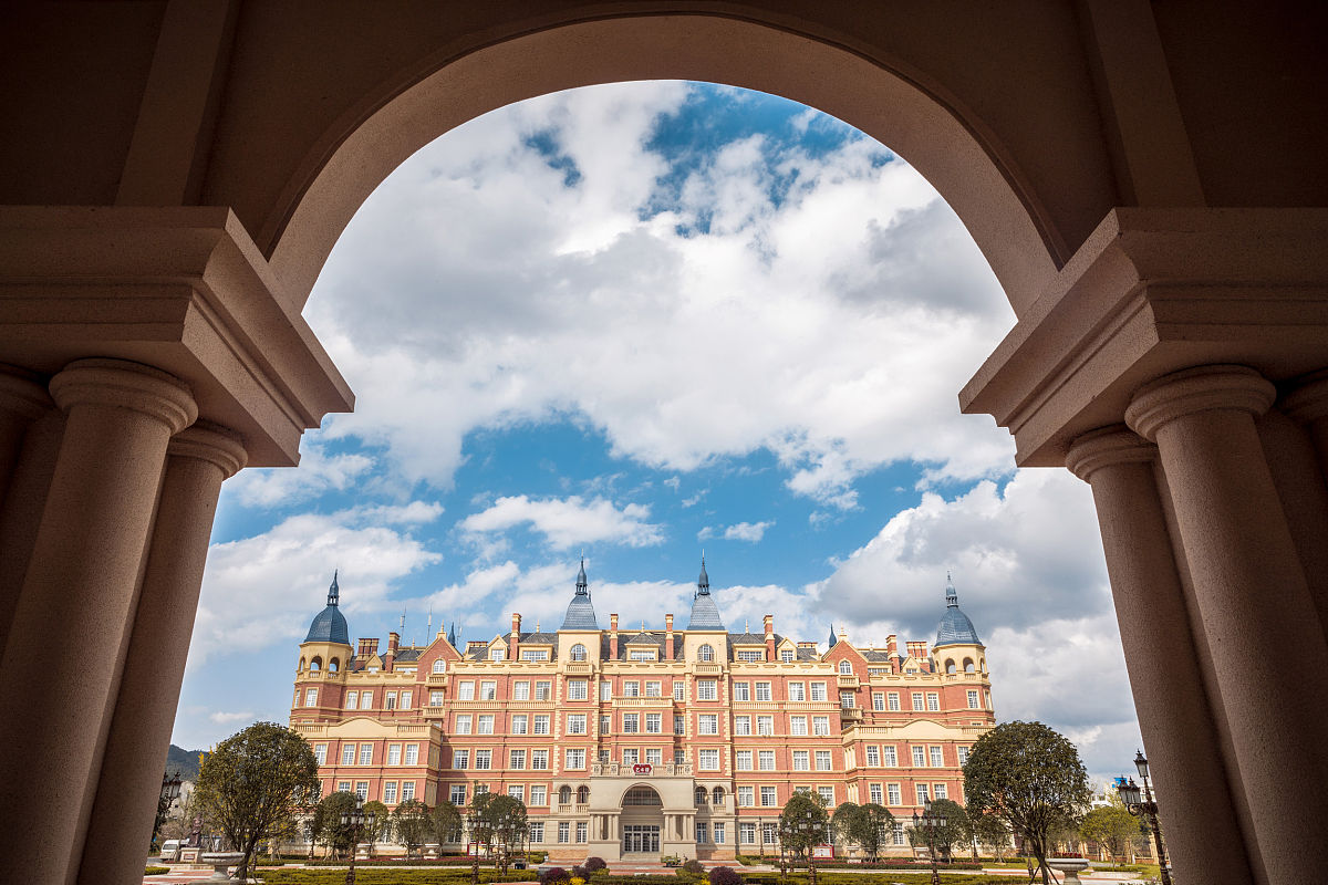 贵州大学科技学院表演招生