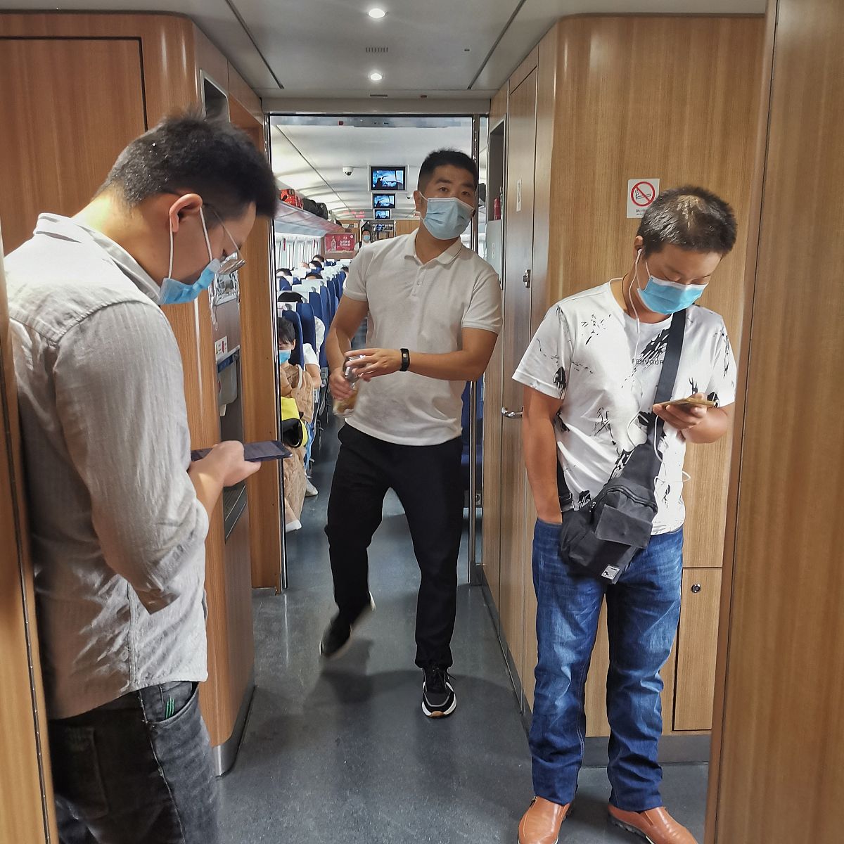 西安到洛阳的距离