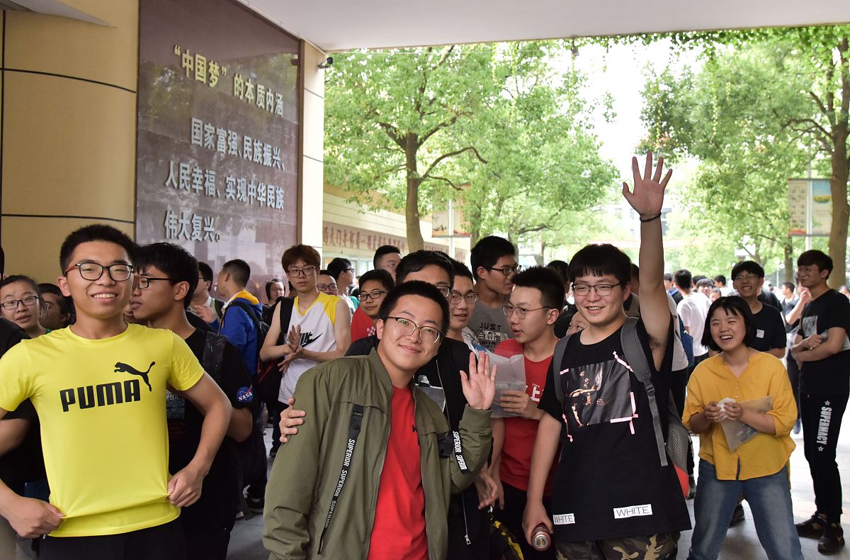 卫辉才女大学生活感悟：知识、友谊和成长