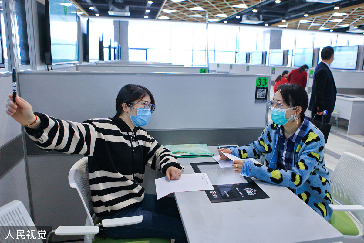 航空公司视力检查规定 - 飞行安全重要保障