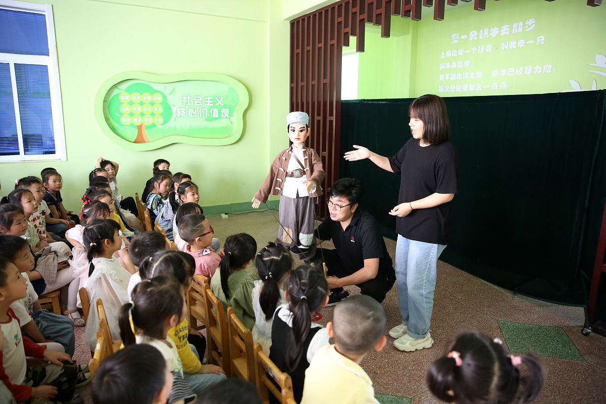 成都幼师学校分享：初中生可以就读幼师学校吗