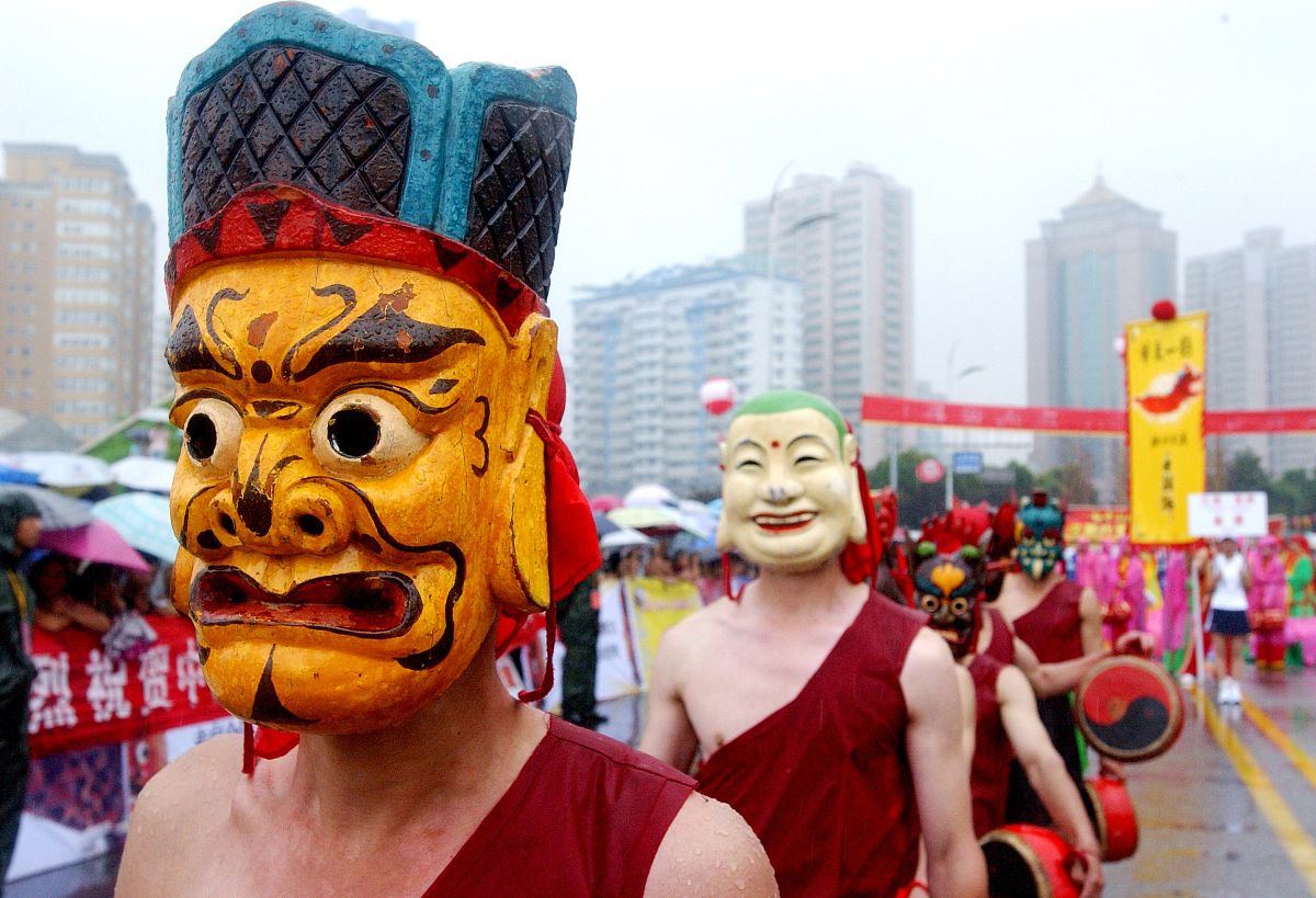 分析一下湄潭傩戏宣传力度不足的问题