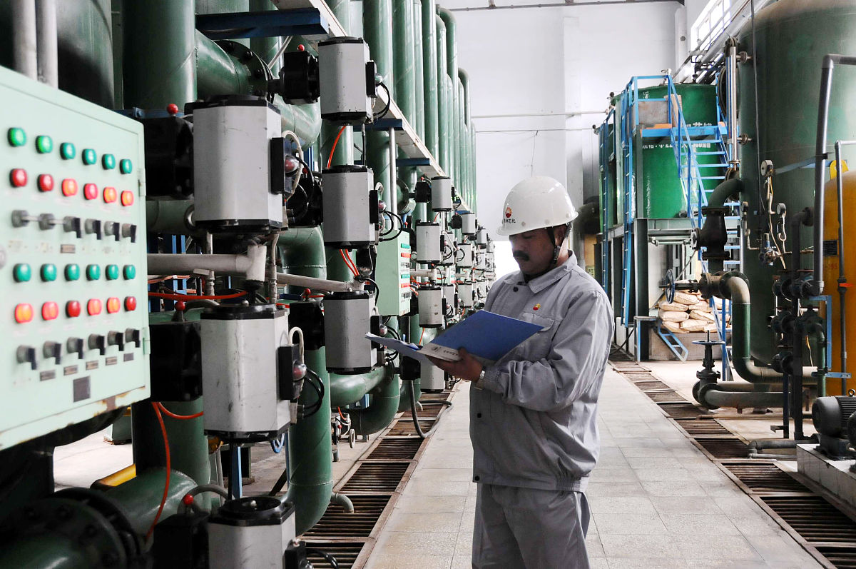 GIS断路器装配心得：14个关键要素提升效率和质量