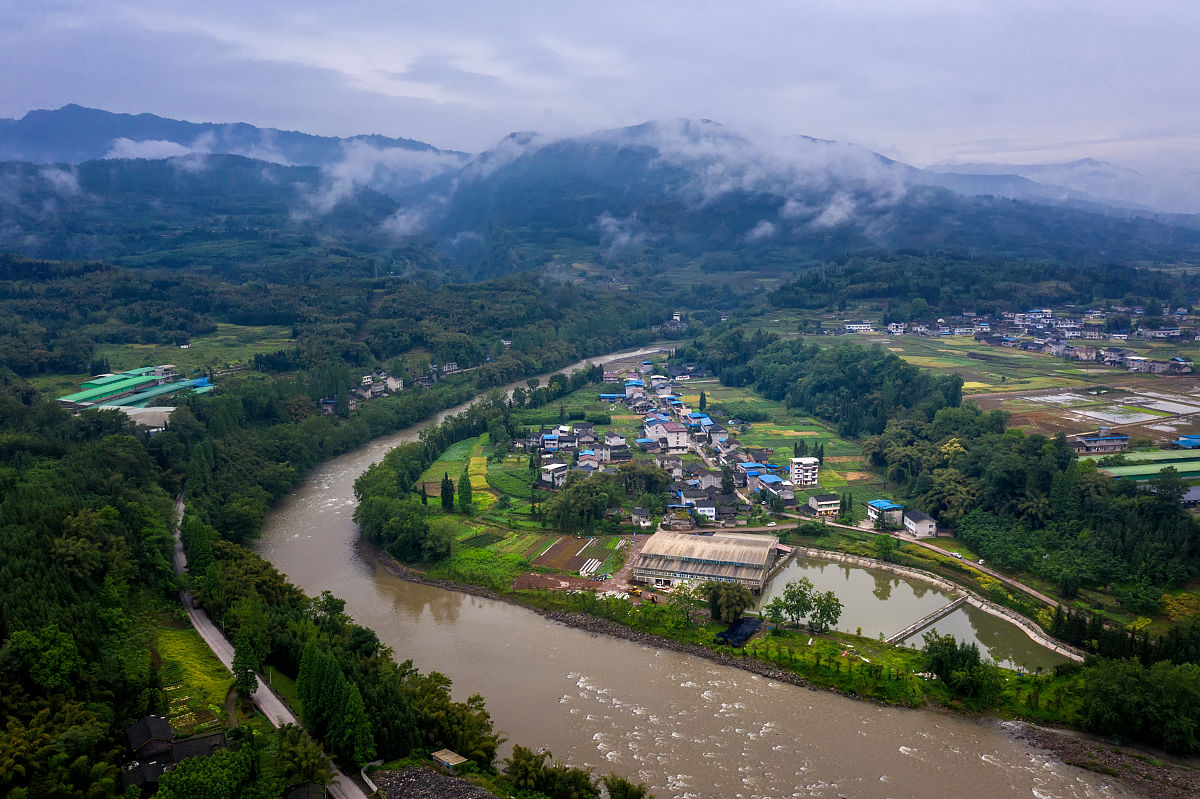 四川省荥经县职业高级中学招生简章