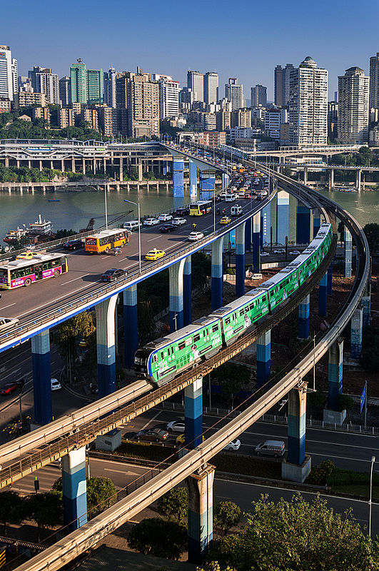 初中生成绩不好该怎么办？重庆轻轨学校好出路