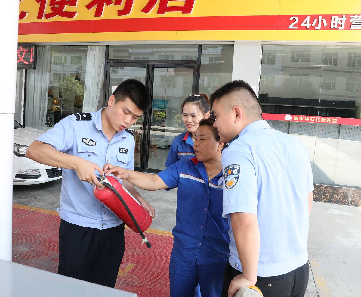 邵武紧急求助：如何联系当地警方？