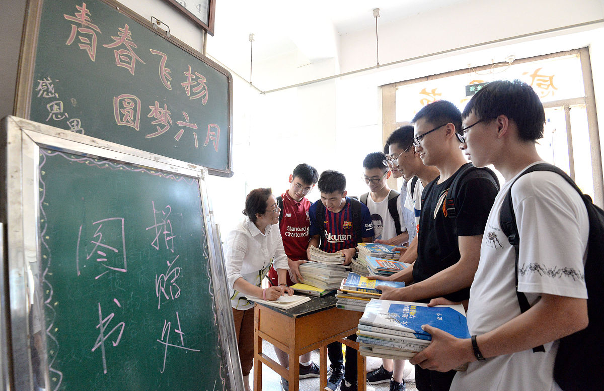湖北初中毕业生可以读卫校临床专业吗？