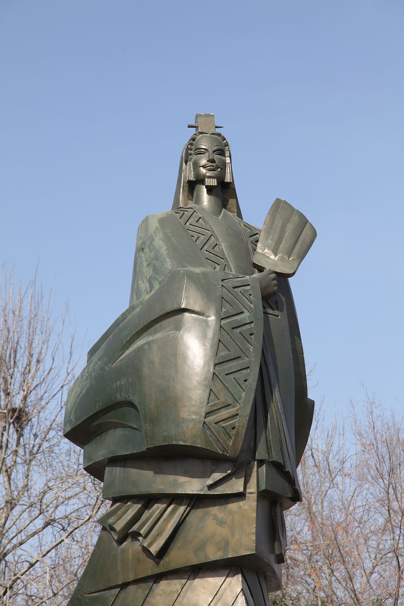 《三国志》打脸卧龙岗？学者揭秘诸葛亮躬耕真相！