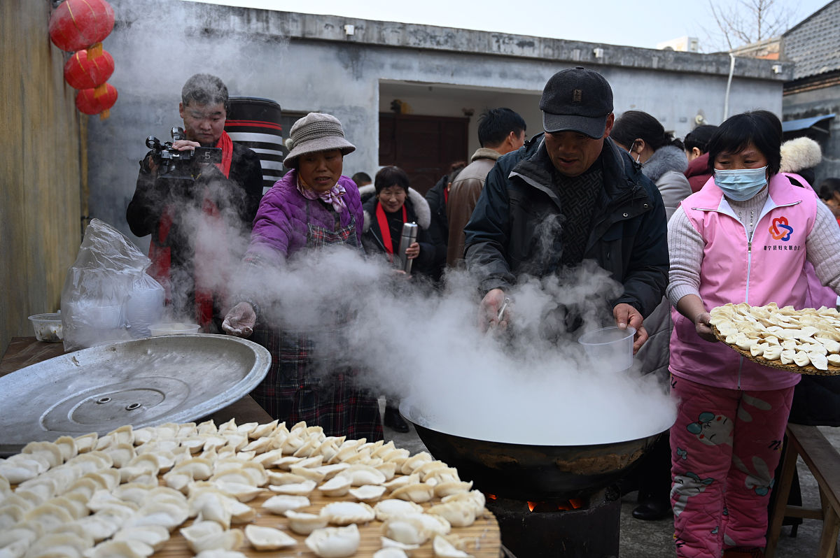 徐州经贸高等职业学校2022年招生办电话是多少-怎么样