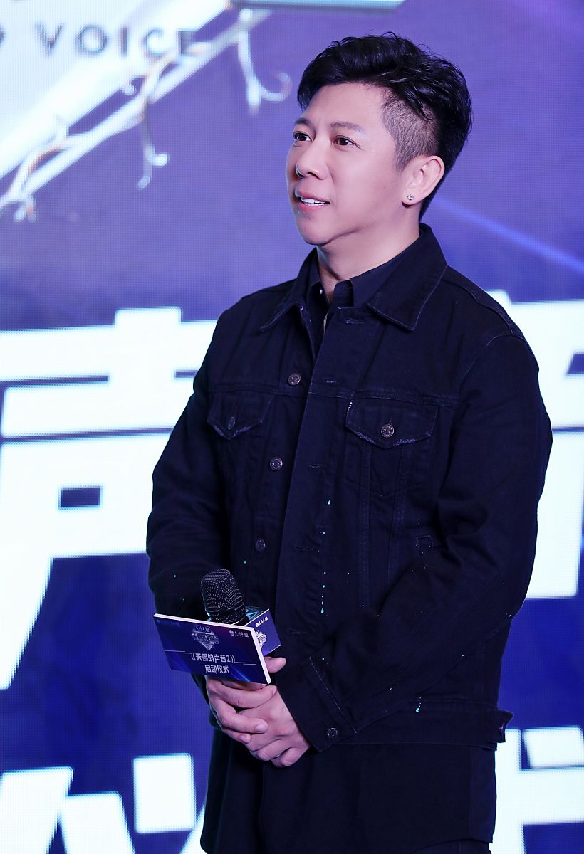 2020年11月30日,杭州,明星亮相第二季《天赐的声音》发布会.胡海泉