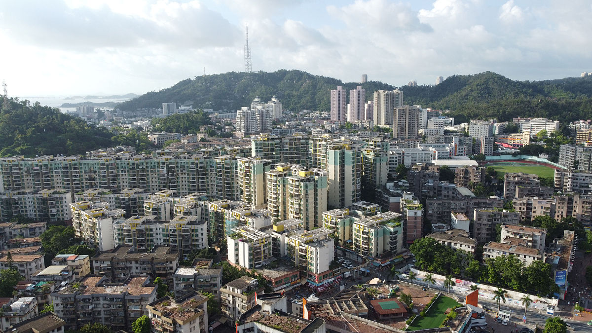 2021年5月28日,广东珠海,航拍老城区香洲片区.